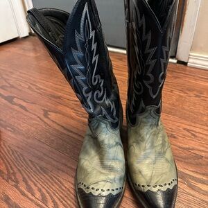 Laredo Black and Gray Cowboy Boots with Western Stitching